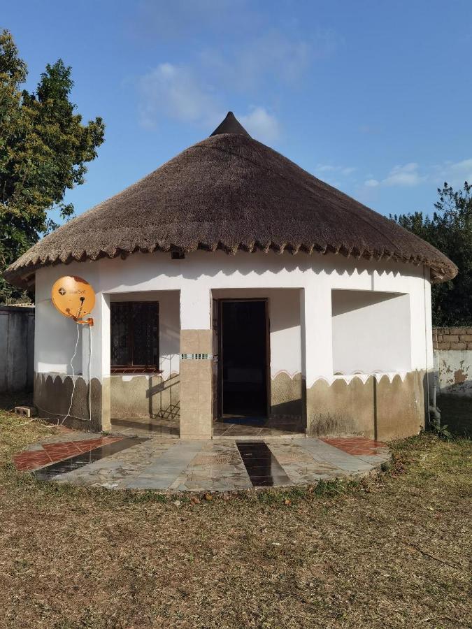 The Round House Manguzi Exterior foto